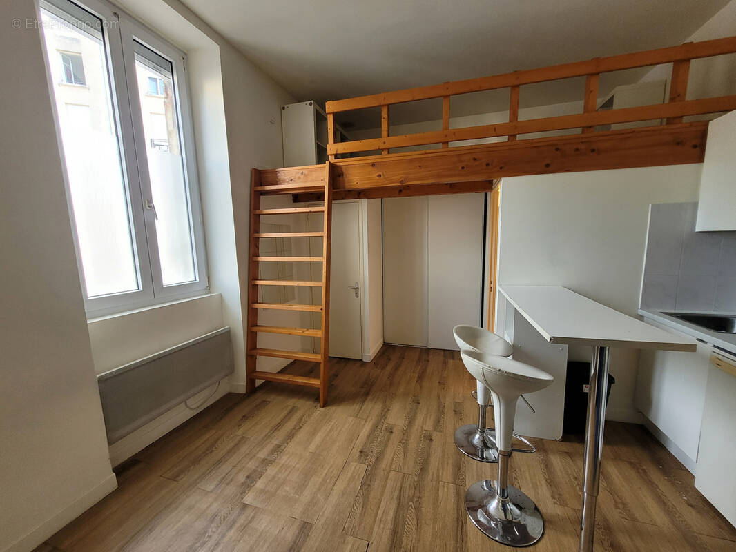 Appartement à BORDEAUX