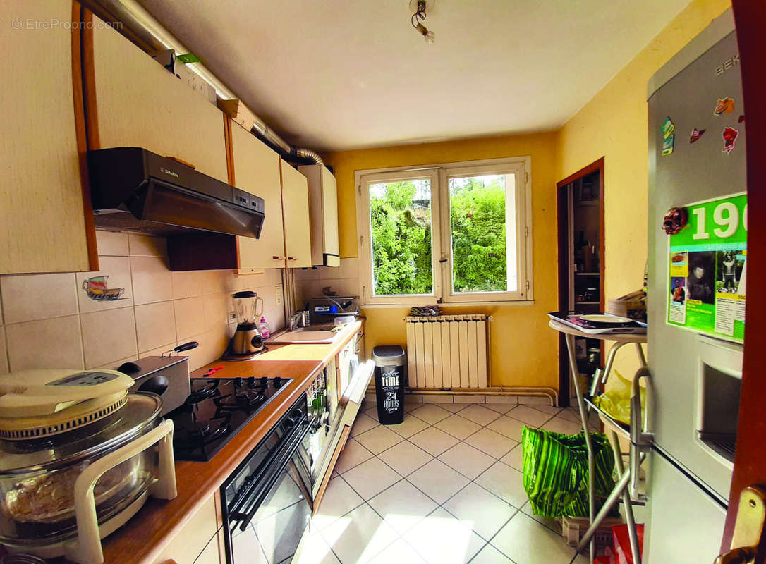 Appartement à SAINT-ETIENNE