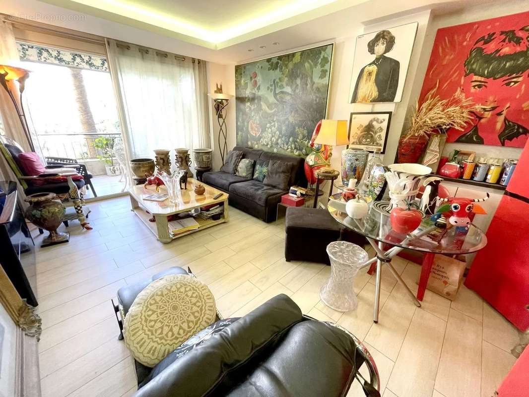 Appartement à CANNES