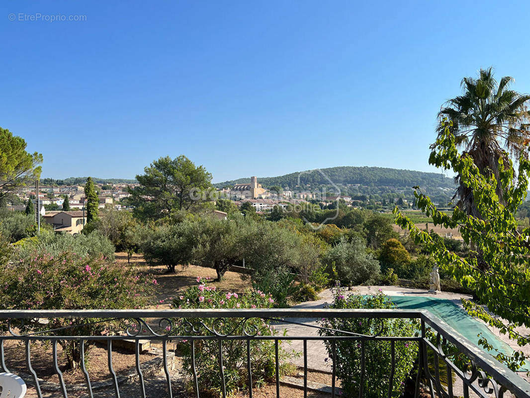 Maison à LORGUES