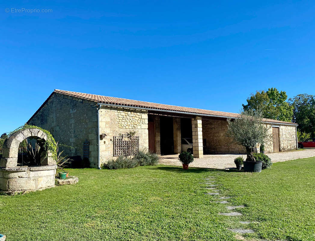 Maison à SAINT-ANDRE-DE-CUBZAC