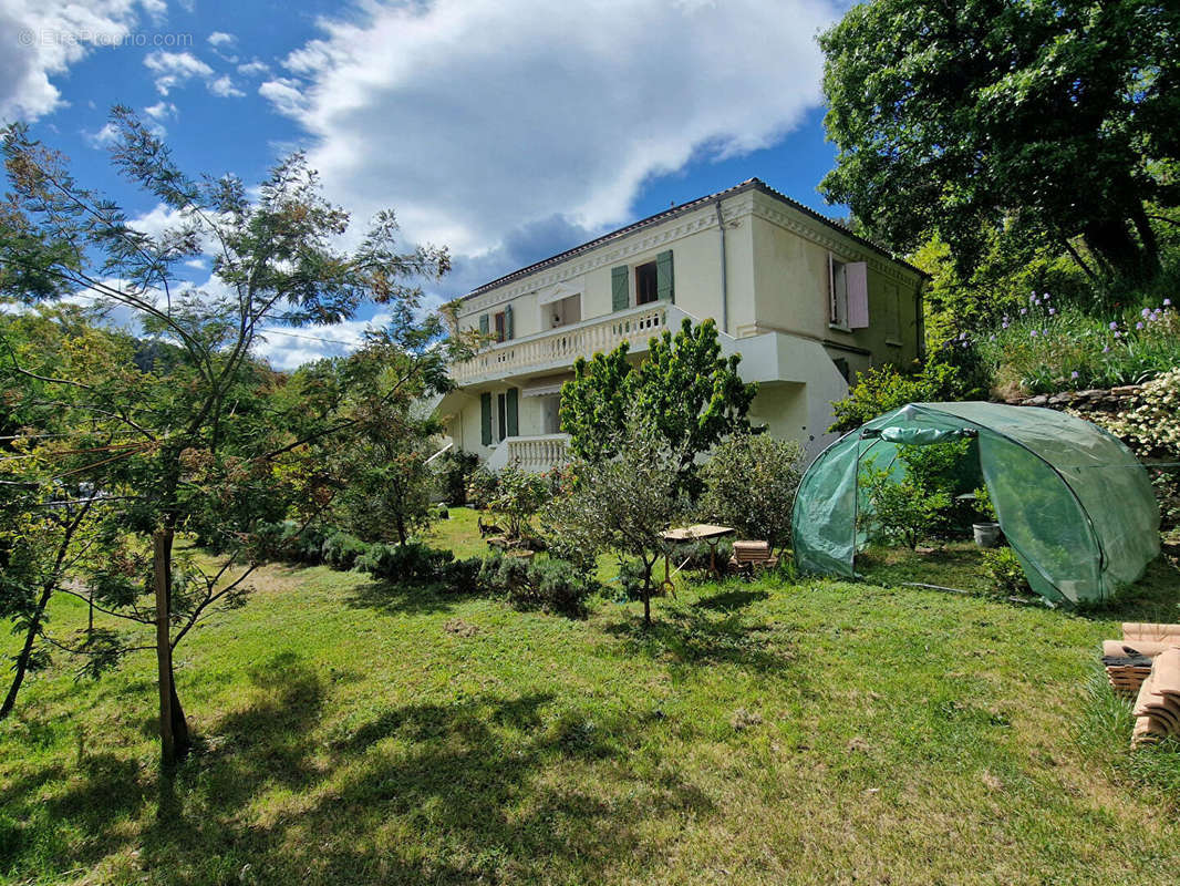 Maison à BESSEGES