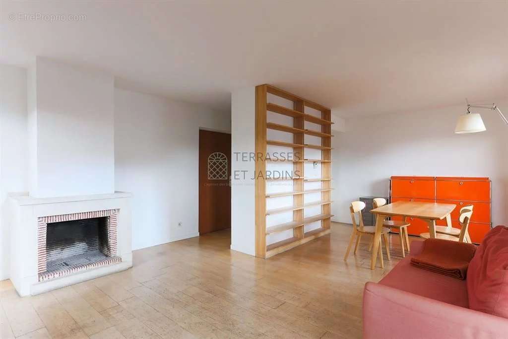 Appartement à PARIS-12E