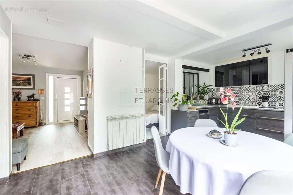 Appartement à MONTREUIL