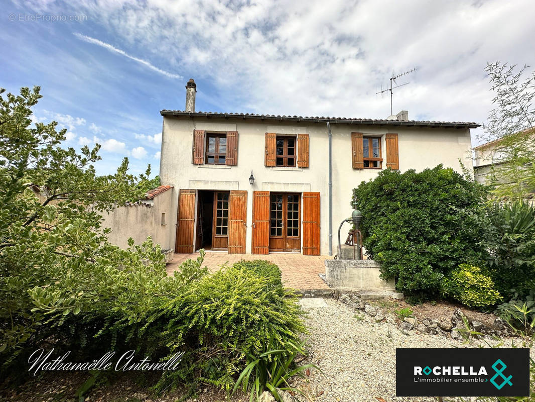 Appartement à SAINT-JEAN-D&#039;ANGELY