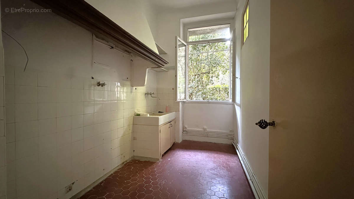 Appartement à MARSEILLE-8E