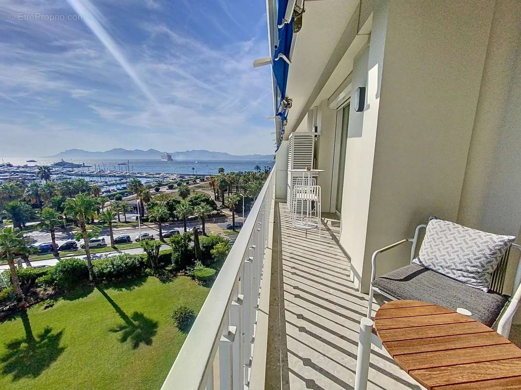 Appartement à CANNES