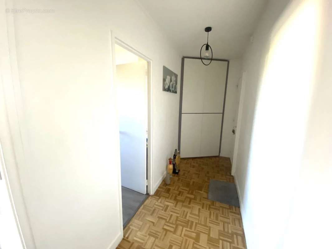 Appartement à EPINAY-SUR-SEINE