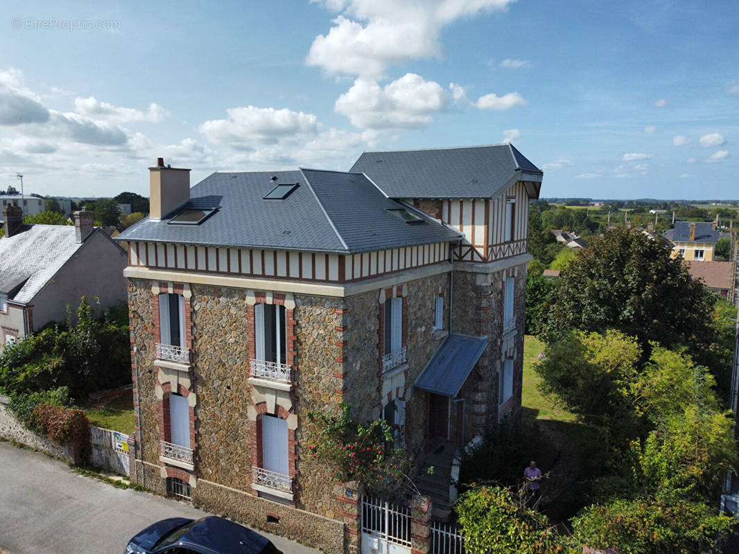 Maison à LA LOUPE