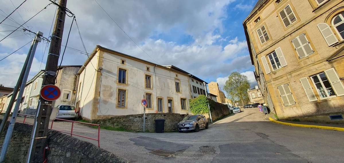 Maison à LONGUYON