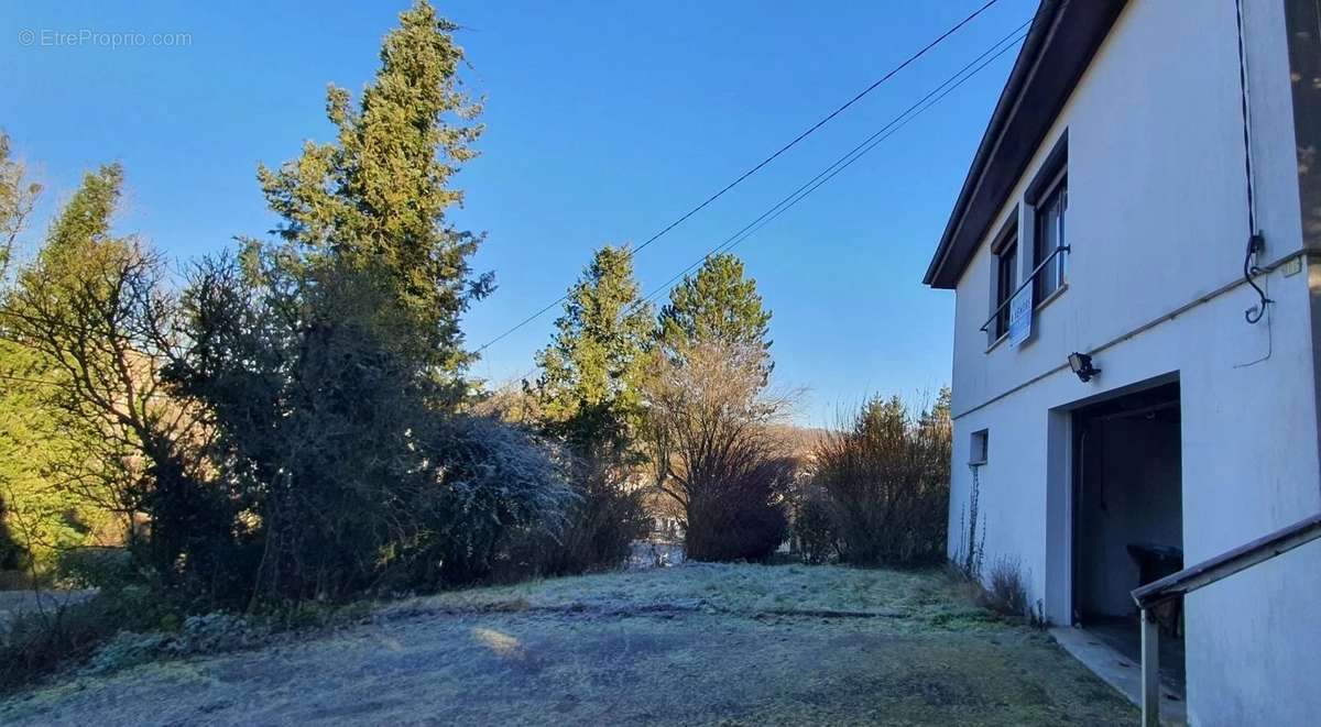 Maison à LONGUYON