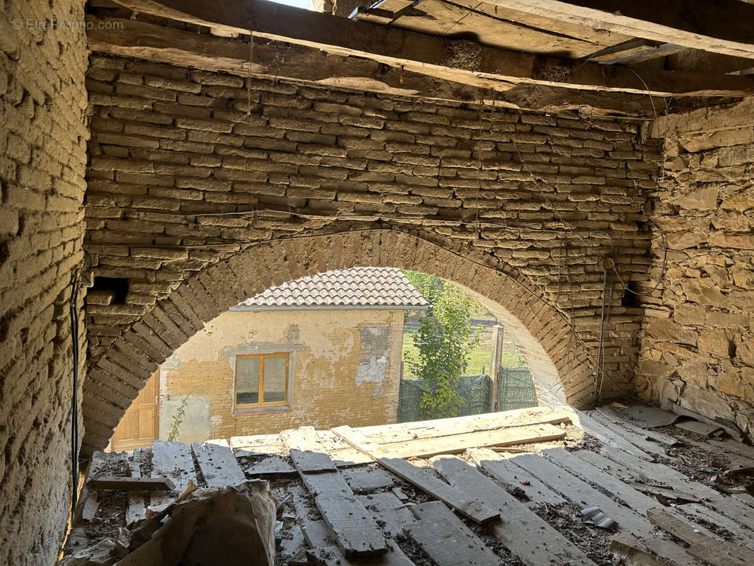 Maison à MONCLAR-DE-QUERCY