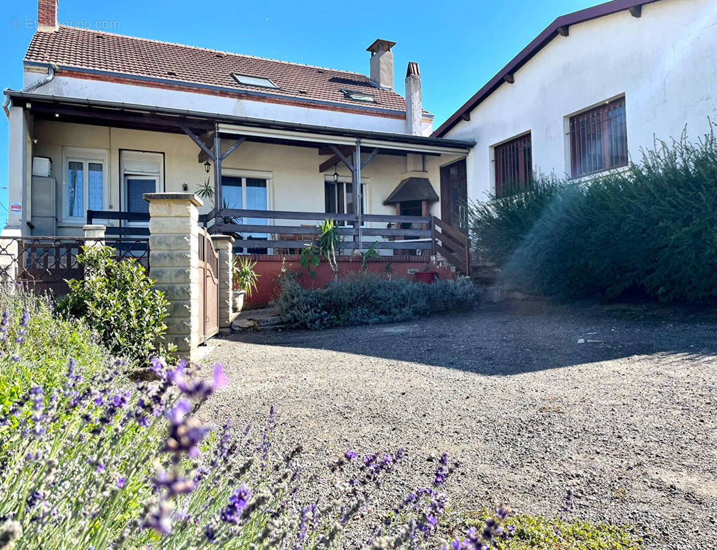 Maison à MONTCEAU-LES-MINES