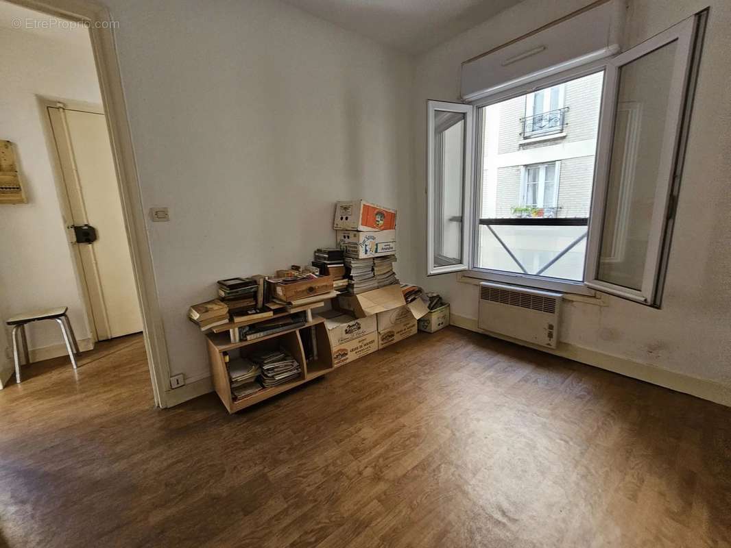 Appartement à LEVALLOIS-PERRET