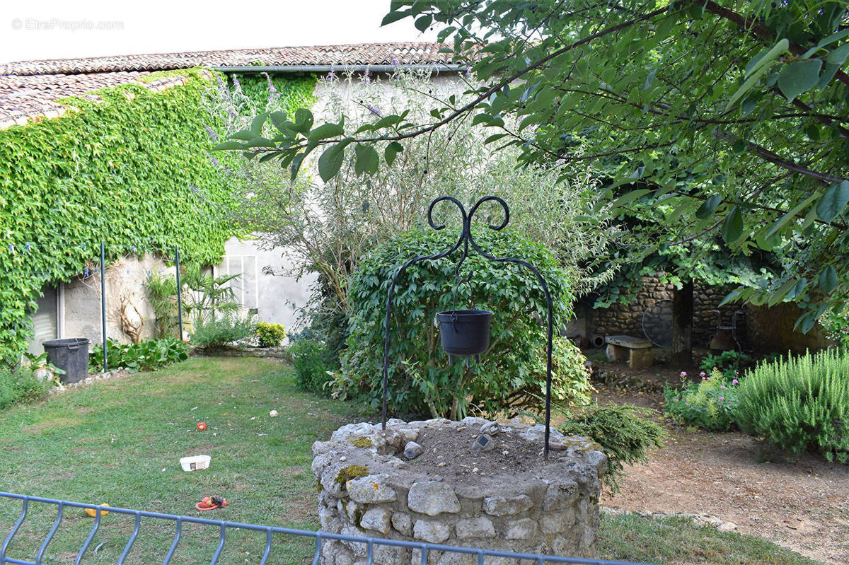 Maison à CHAUVIGNY