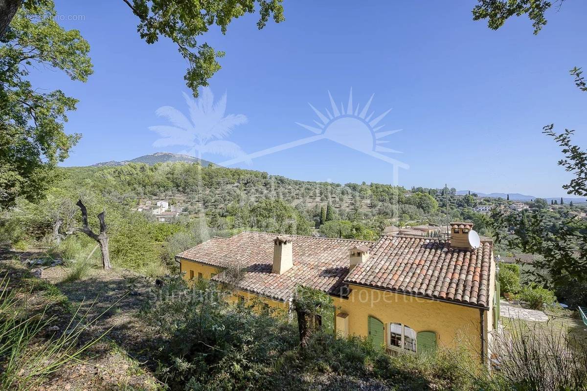 Maison à LE ROURET