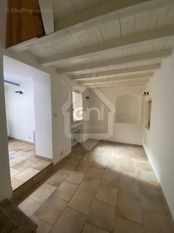 Appartement à MONTELIMAR