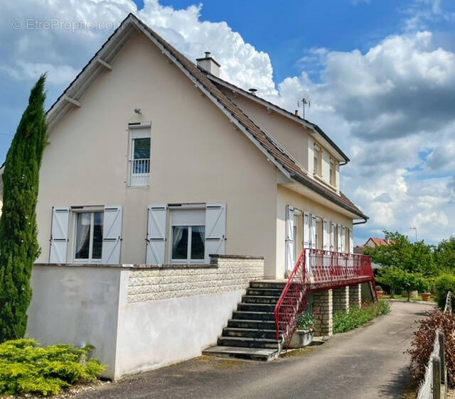 Maison à BEAUNE