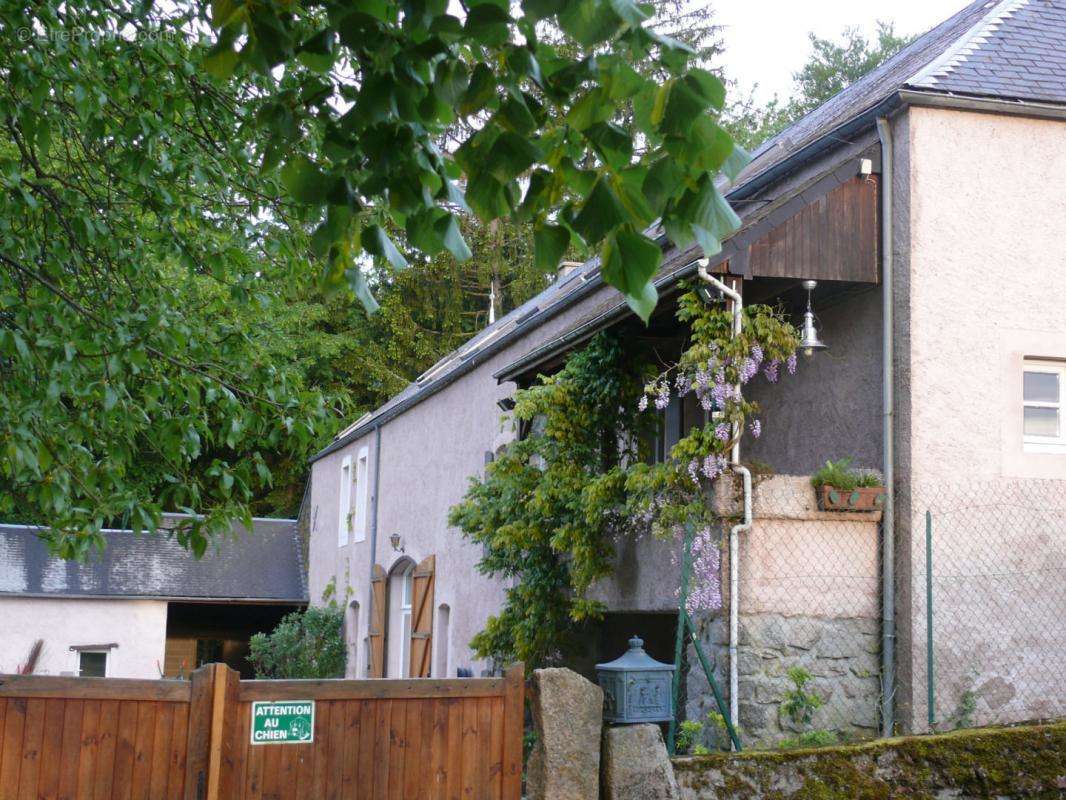 Maison à MOUX-EN-MORVAN