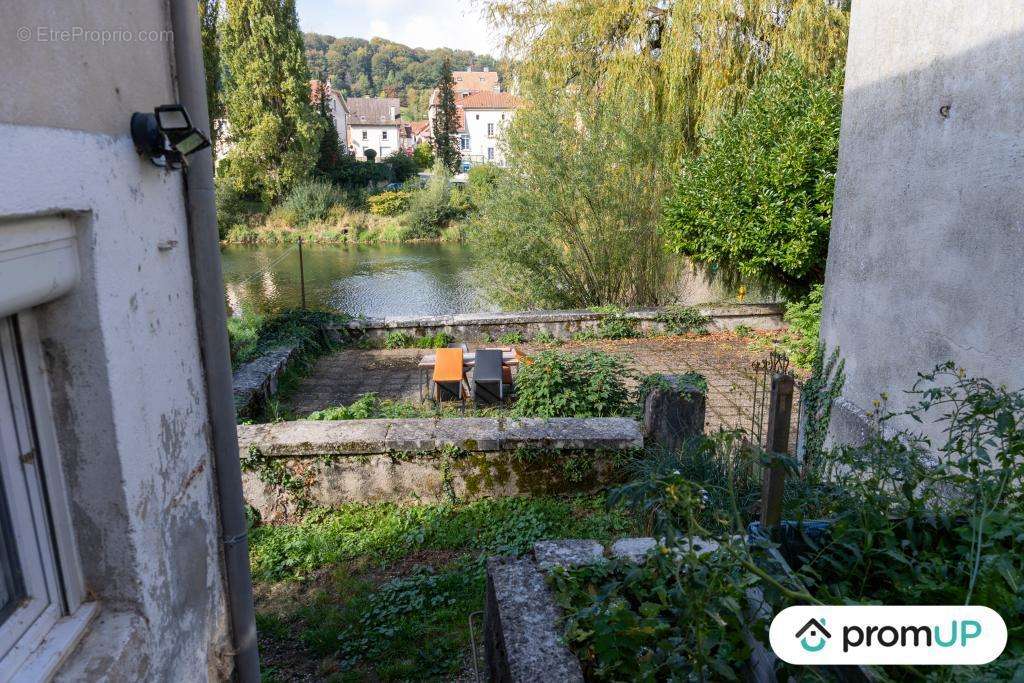 Appartement à PONT-DE-ROIDE