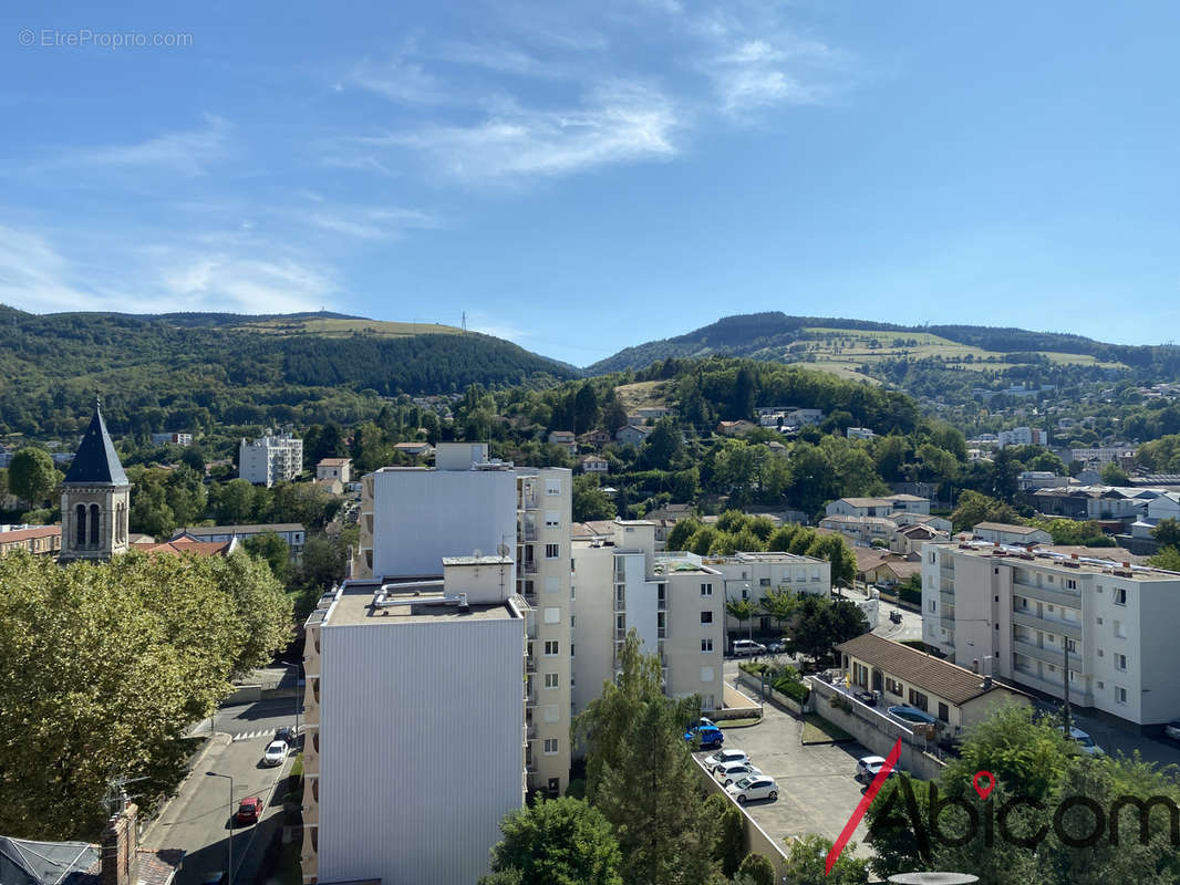 Appartement à SAINT-ETIENNE