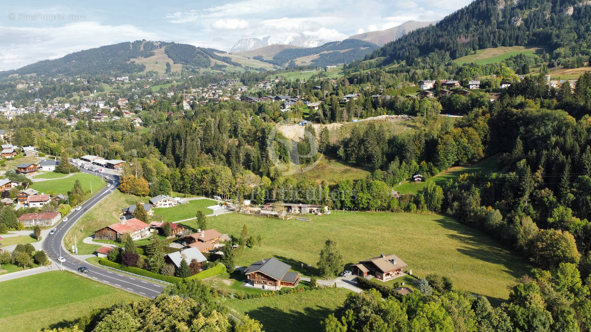 Terrain à MEGEVE