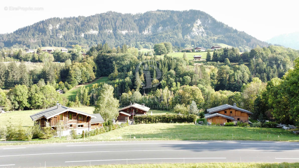 Terrain à MEGEVE