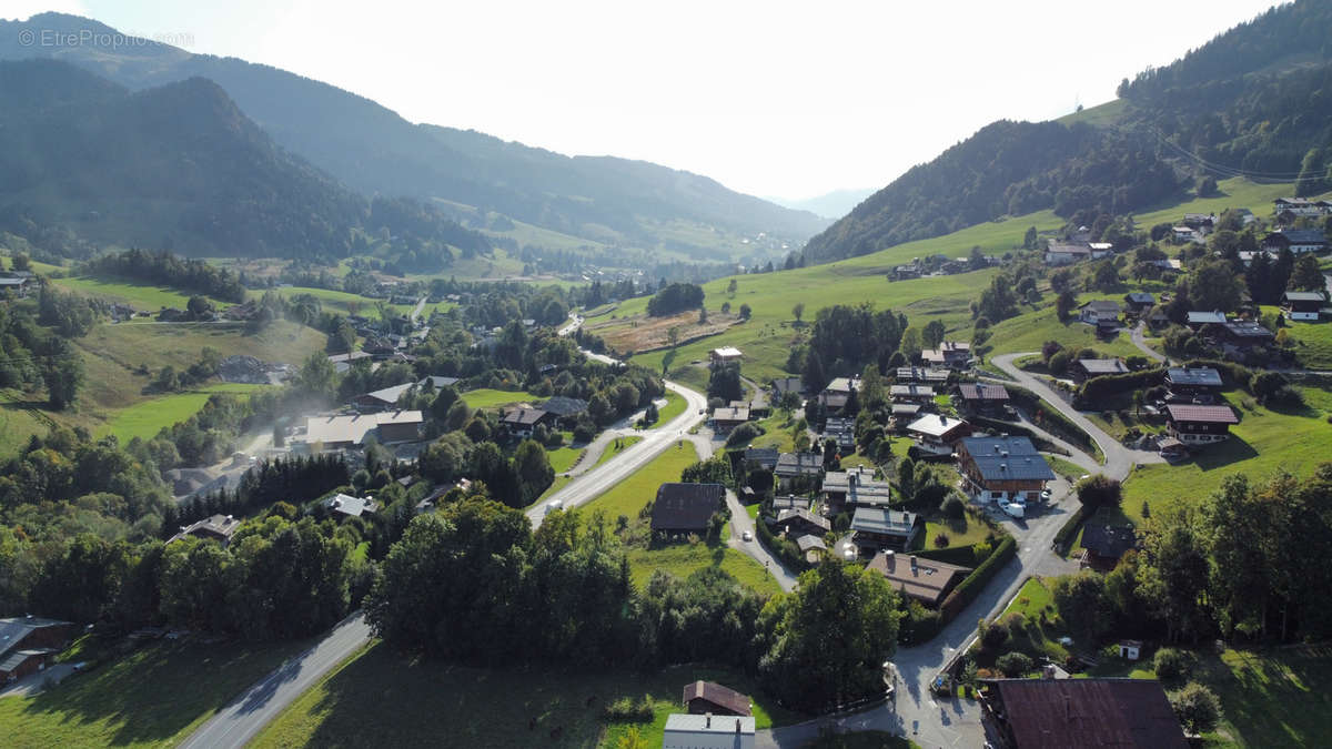 Terrain à MEGEVE