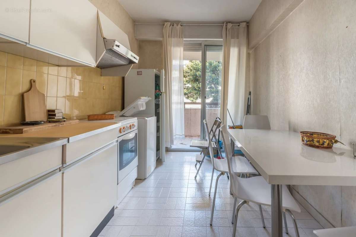 Appartement à BEAULIEU-SUR-MER