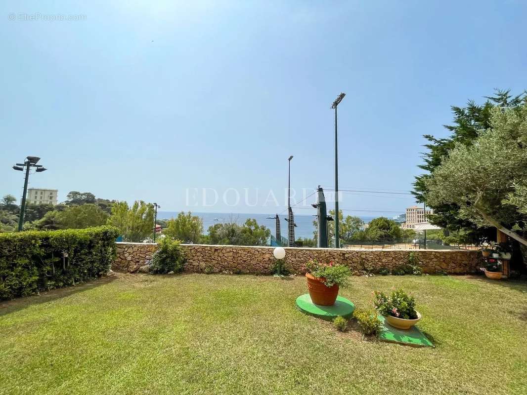 Appartement à ROQUEBRUNE-CAP-MARTIN