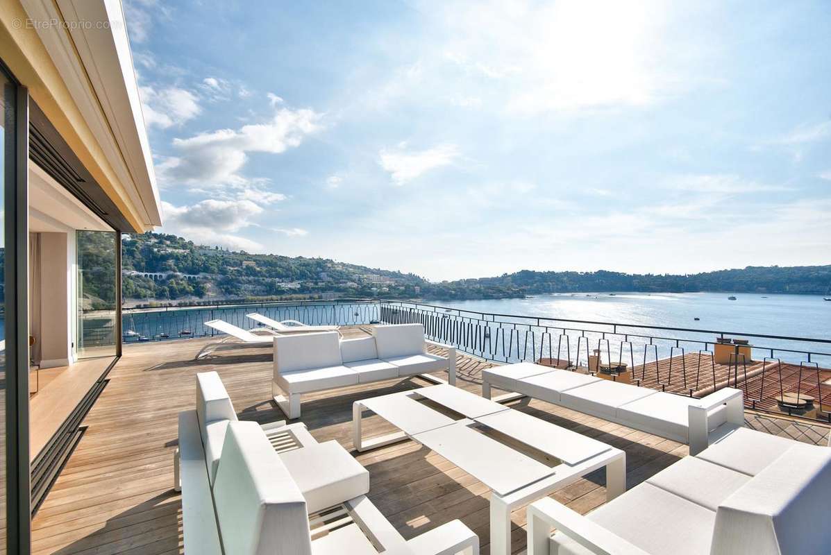 Appartement à VILLEFRANCHE-SUR-MER