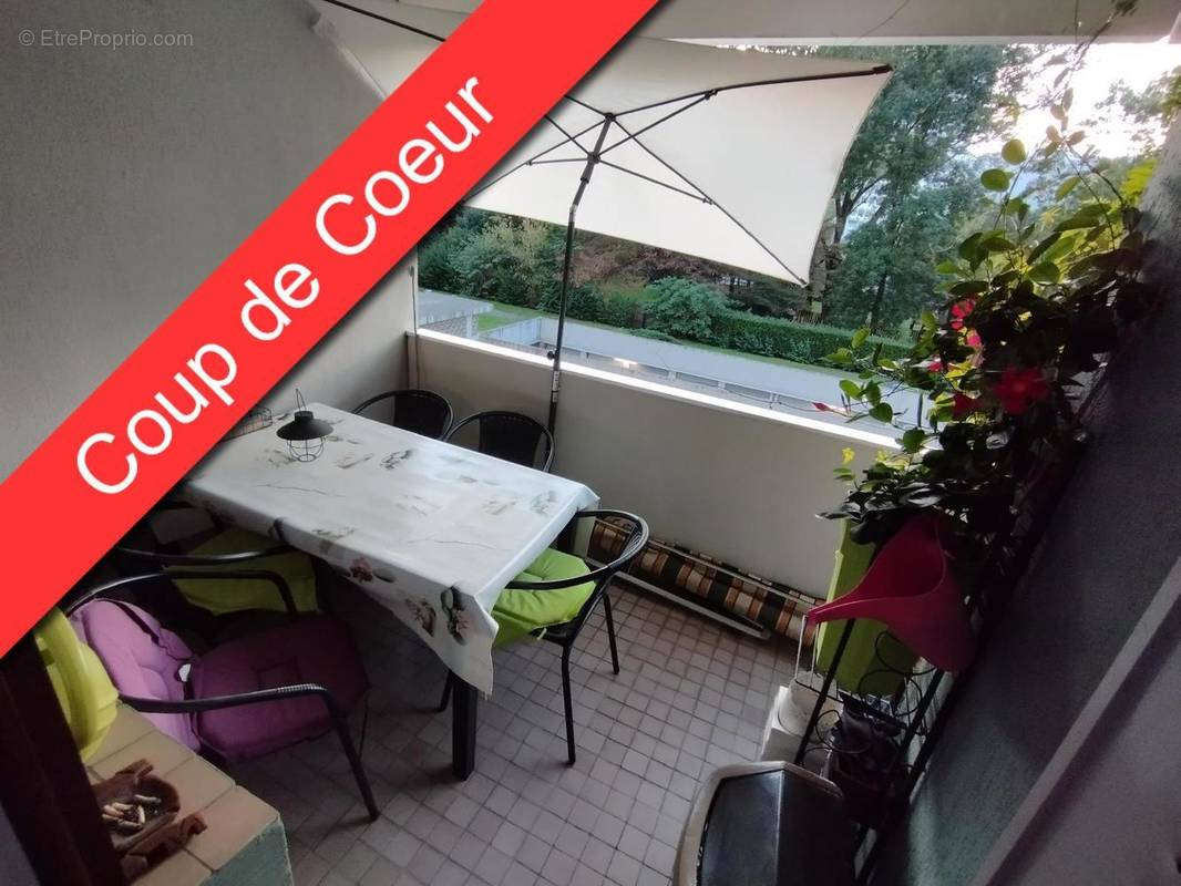   - Appartement à GRENOBLE