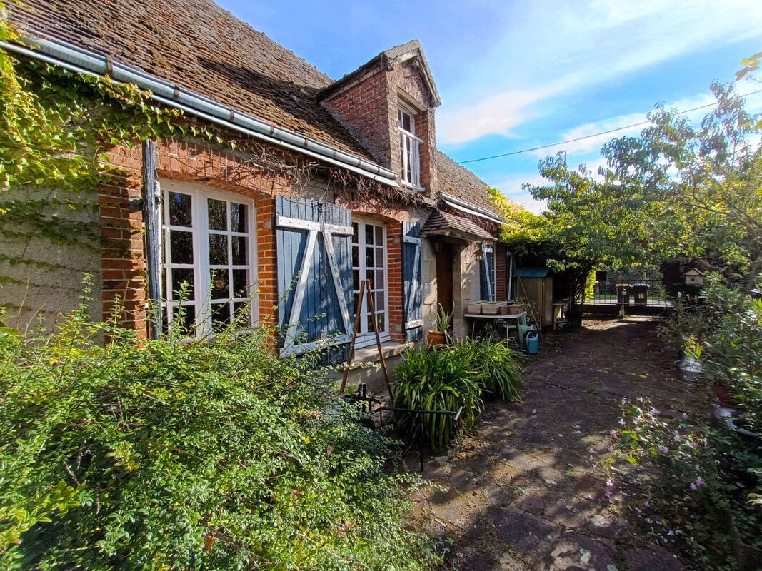 Maison à CHILLEURS-AUX-BOIS