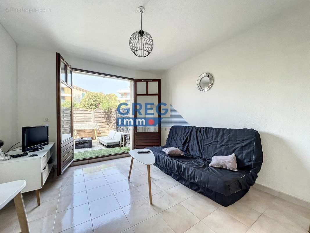 Appartement à VILLENEUVE-LOUBET