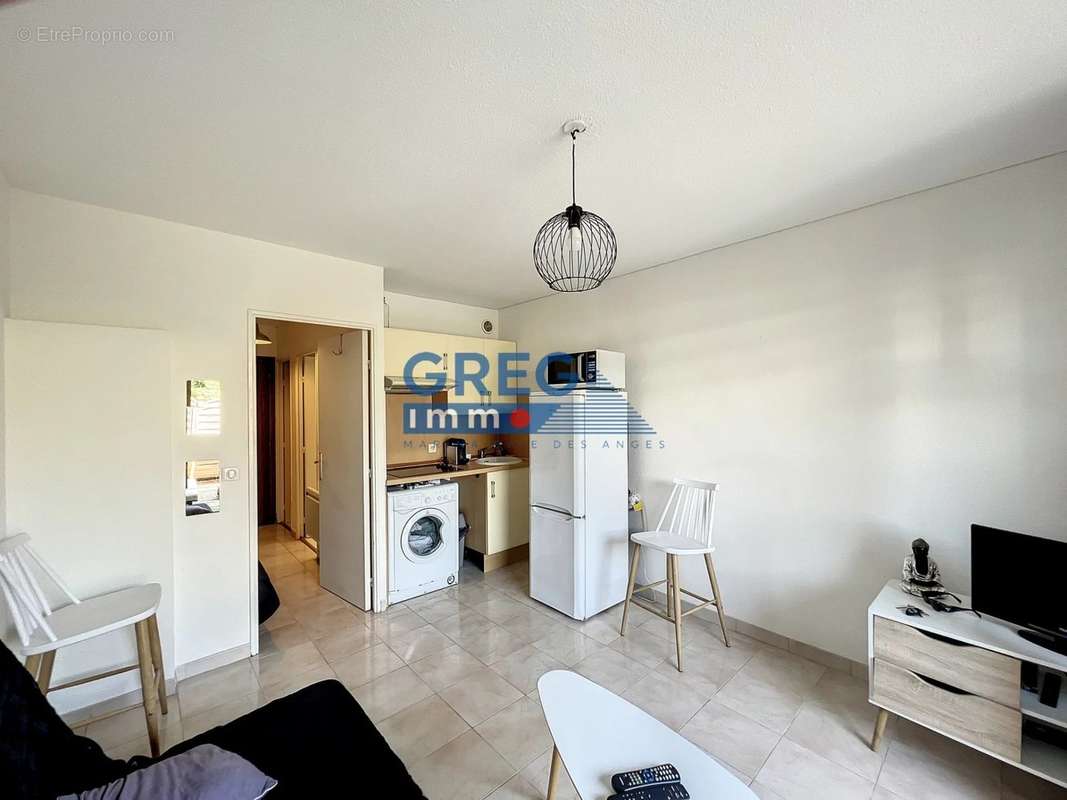 Appartement à VILLENEUVE-LOUBET