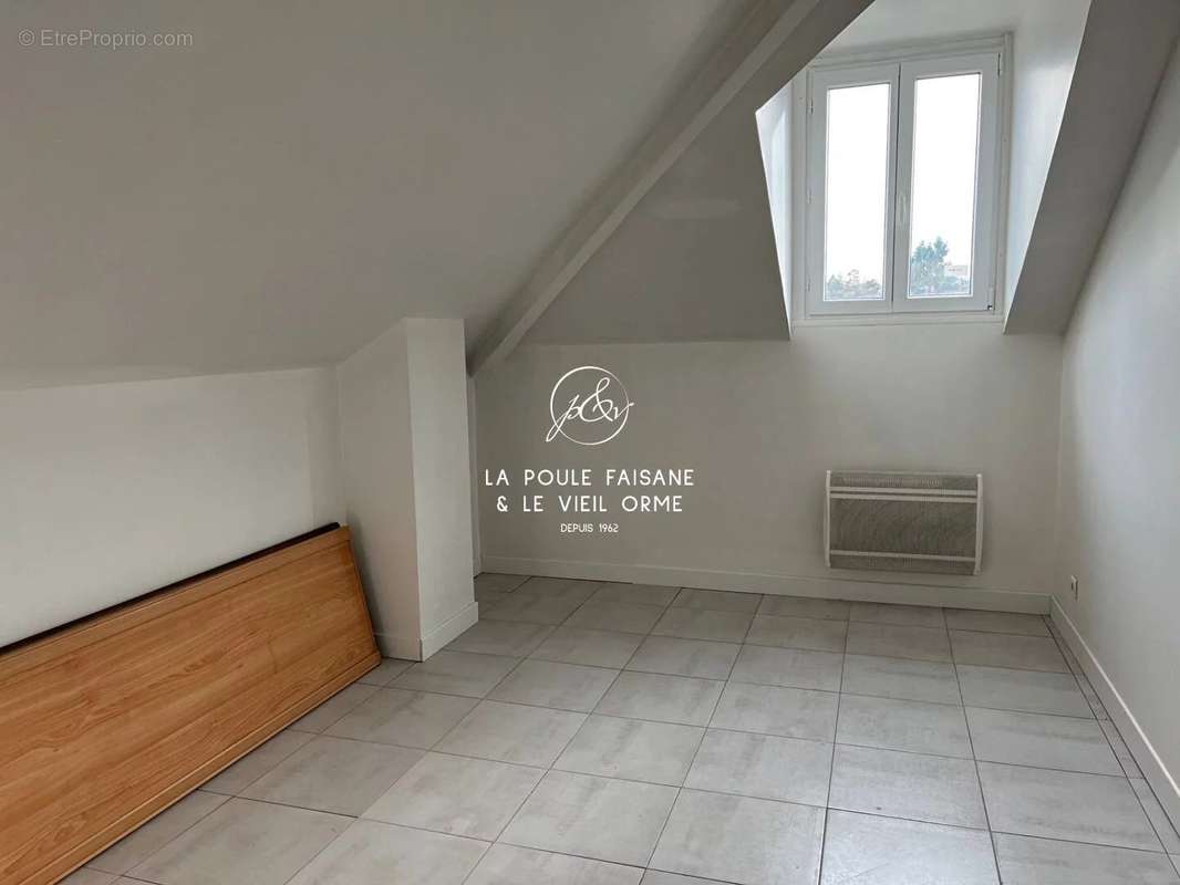 Appartement à SAINT-LEGER-EN-YVELINES