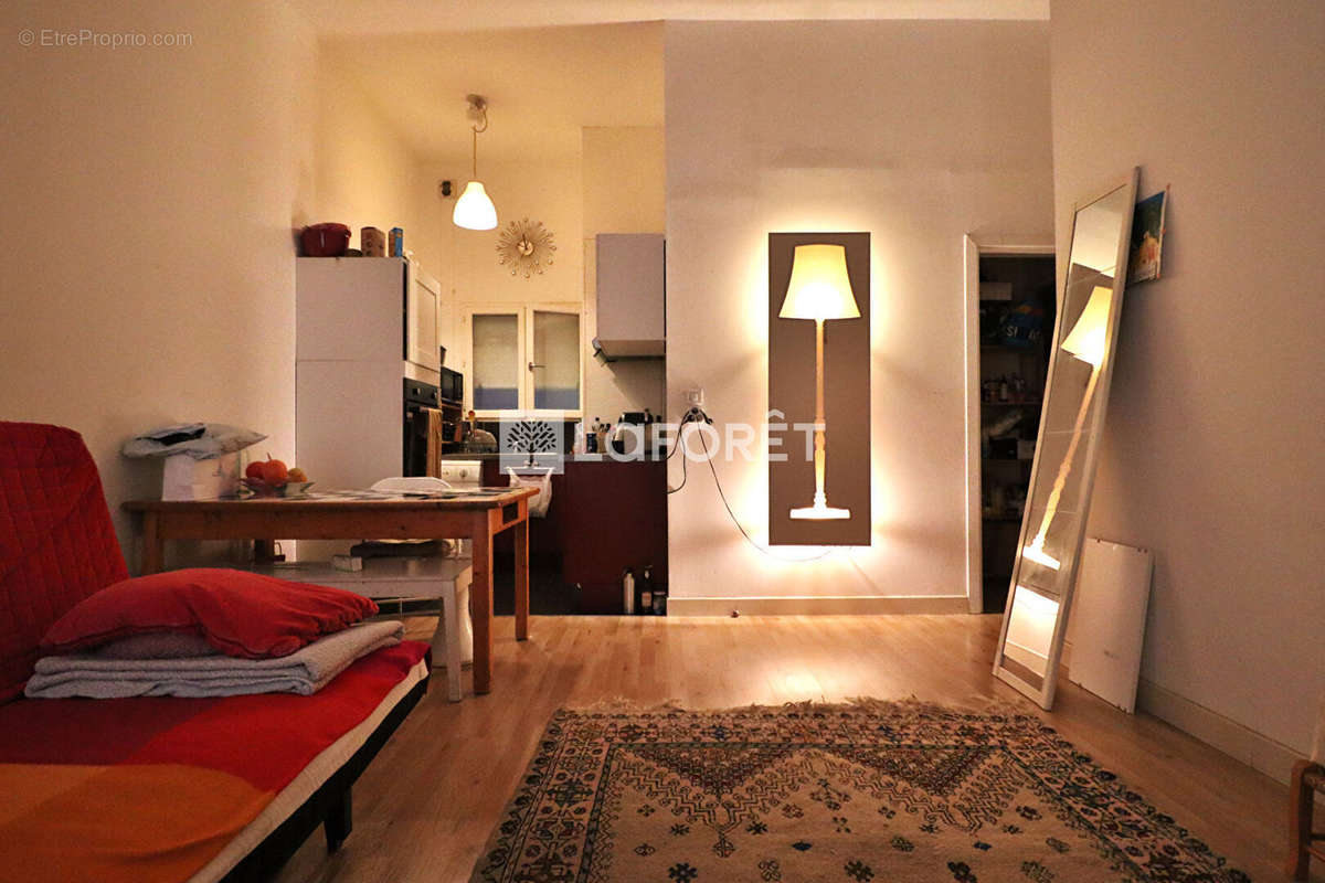 Appartement à MARSEILLE-2E