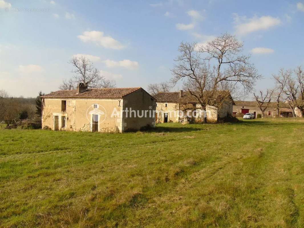 Maison à SAINT-LOUIS-EN-L&#039;ISLE