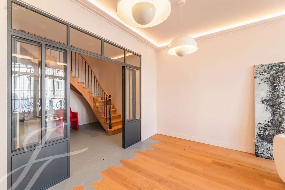 Appartement à BORDEAUX