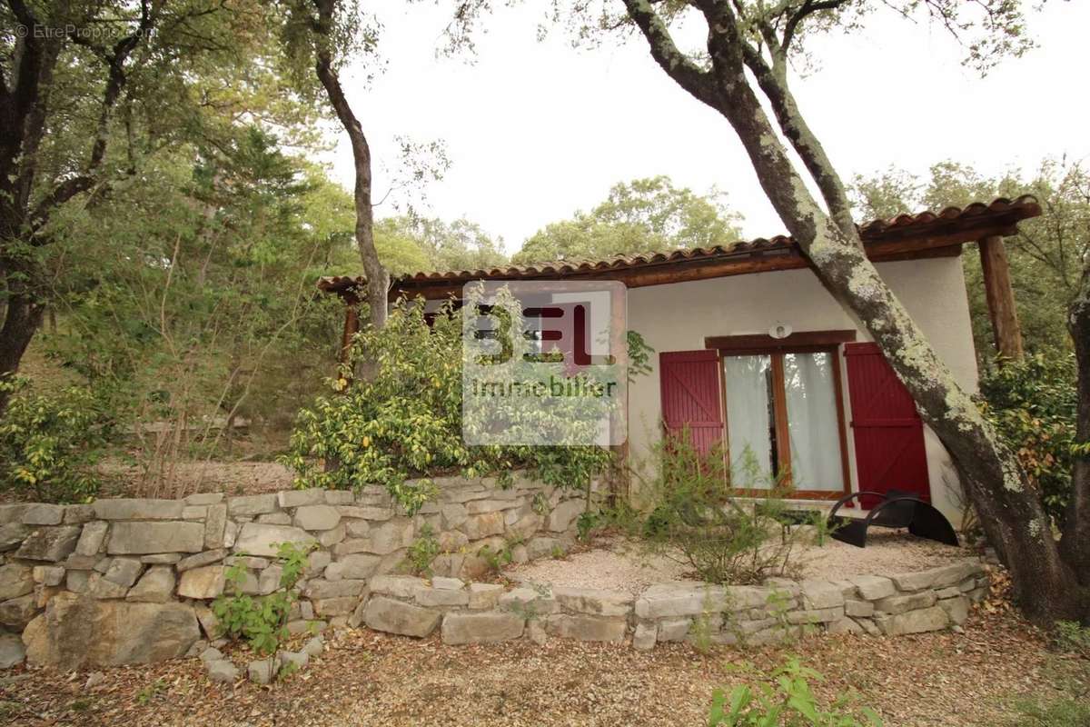 Maison à TORNAC