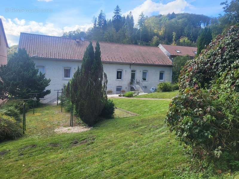 Appartement à LE VAL-D&#039;AJOL