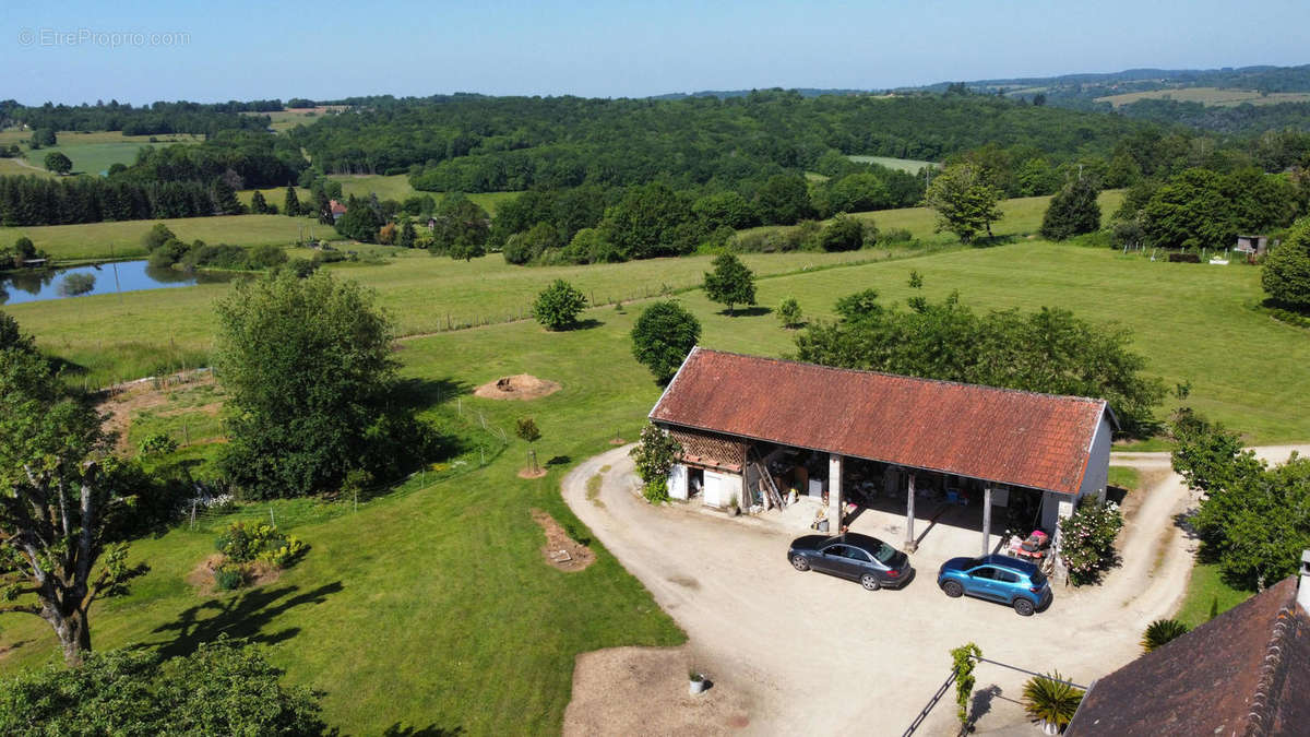 Drone vue - Maison à EXCIDEUIL