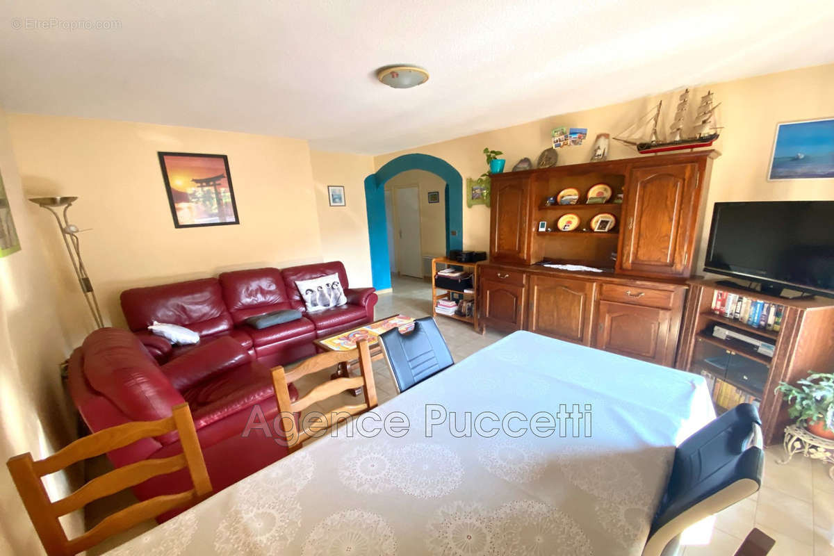 Appartement à VENCE