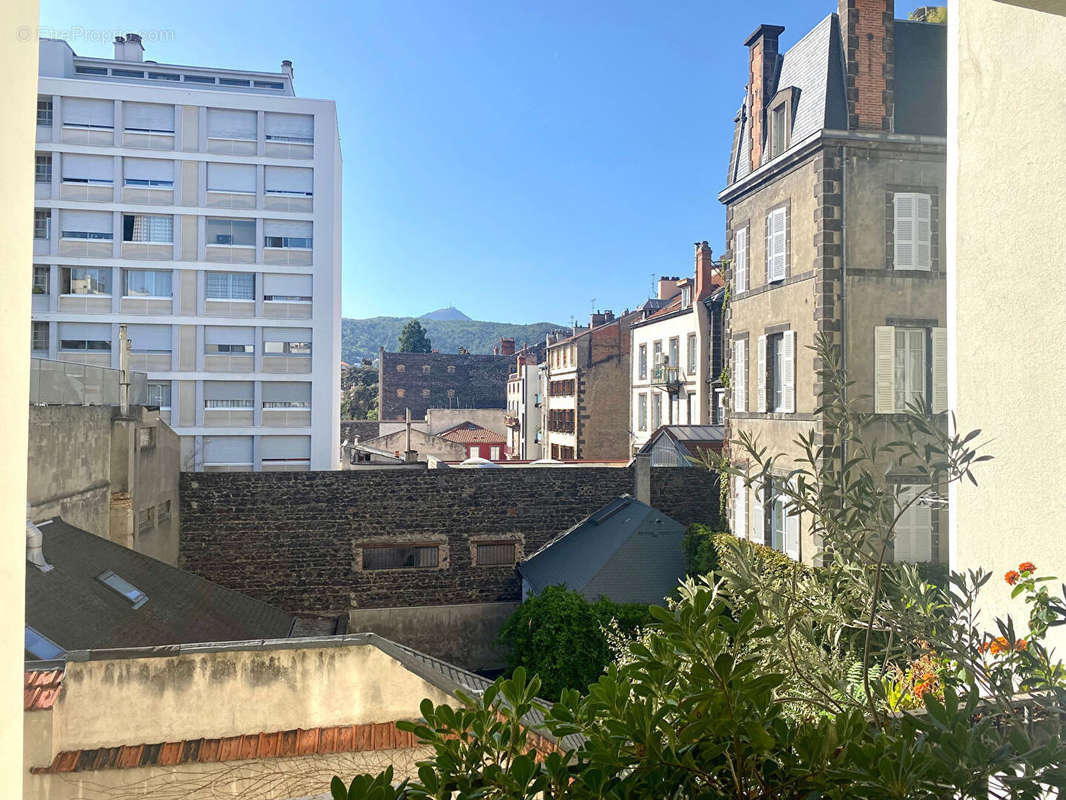 Appartement à CLERMONT-FERRAND