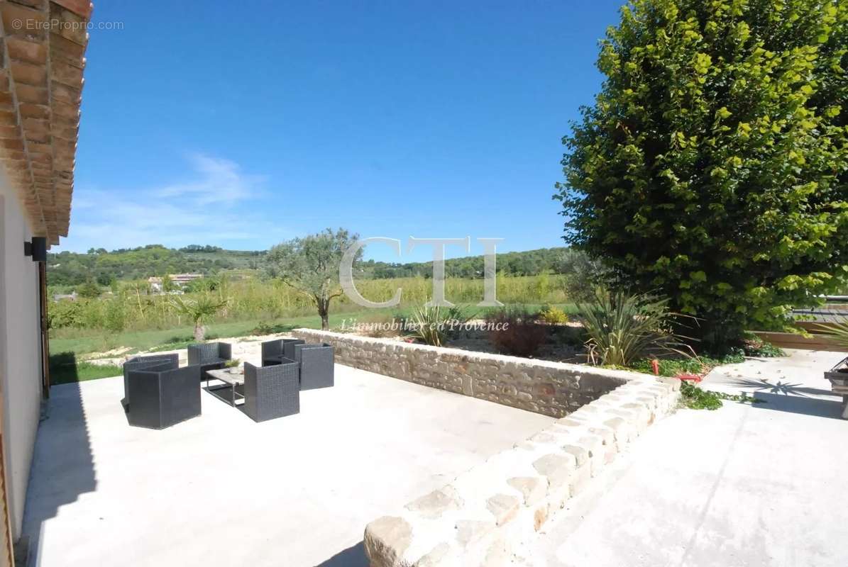 Maison à VAISON-LA-ROMAINE