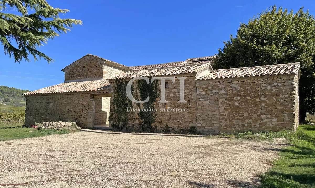 Maison à VAISON-LA-ROMAINE