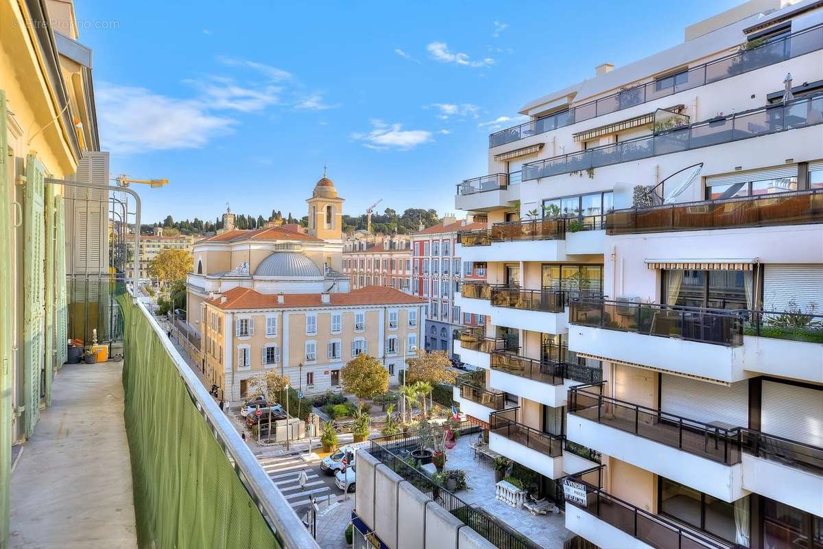 Appartement à NICE