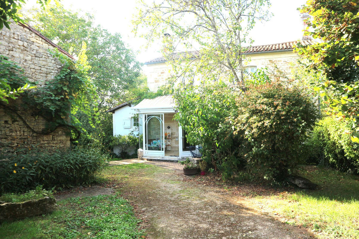 Maison à NIORT