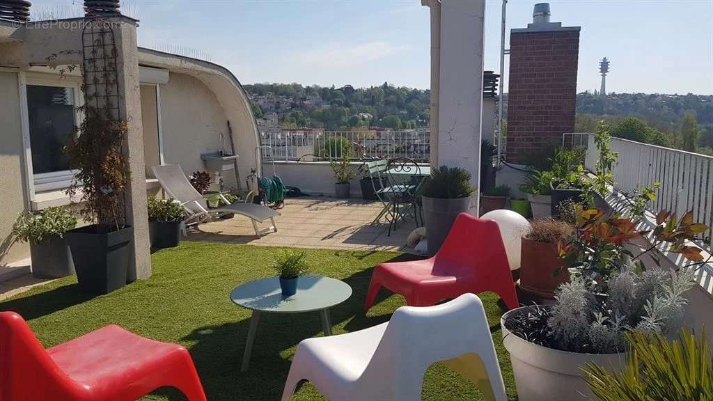 Appartement à CHAMPIGNY-SUR-MARNE