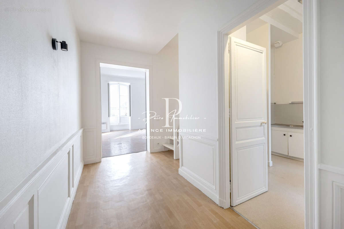 Appartement à BORDEAUX